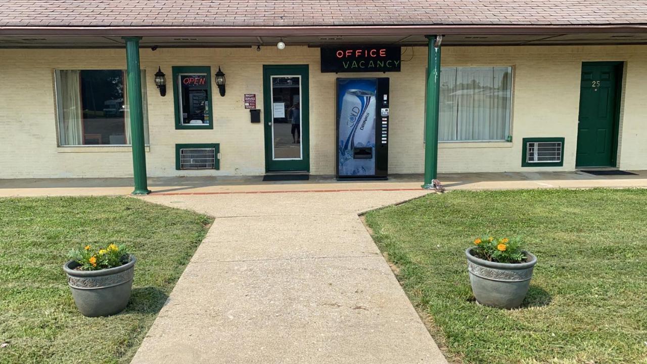 Royal Inn Albany エクステリア 写真