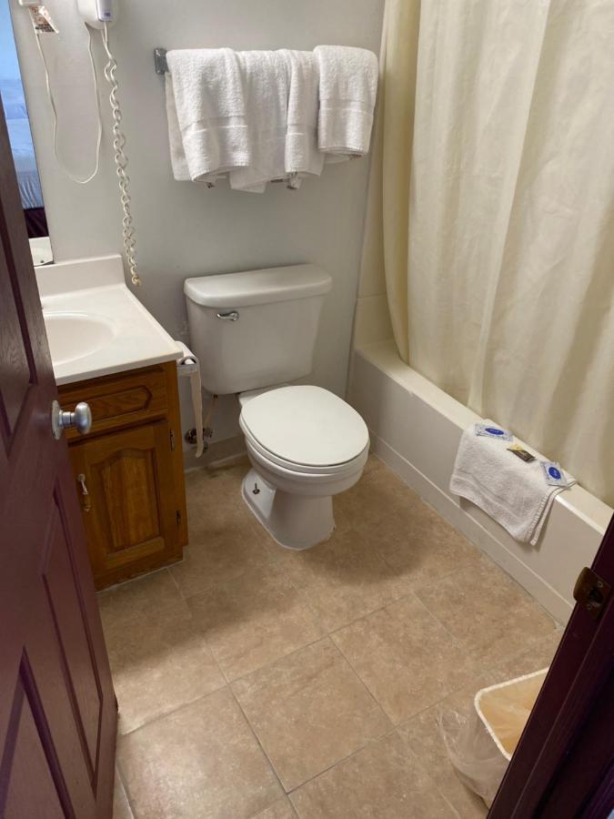 Royal Inn Albany エクステリア 写真