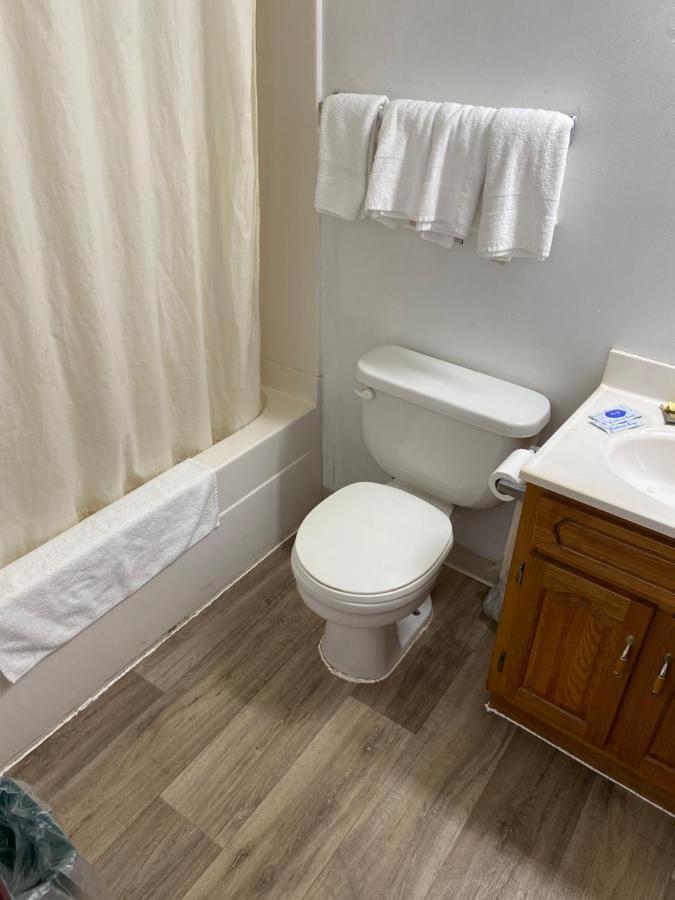 Royal Inn Albany エクステリア 写真