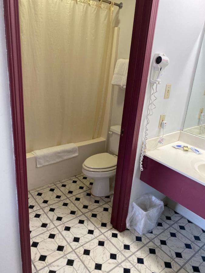 Royal Inn Albany エクステリア 写真