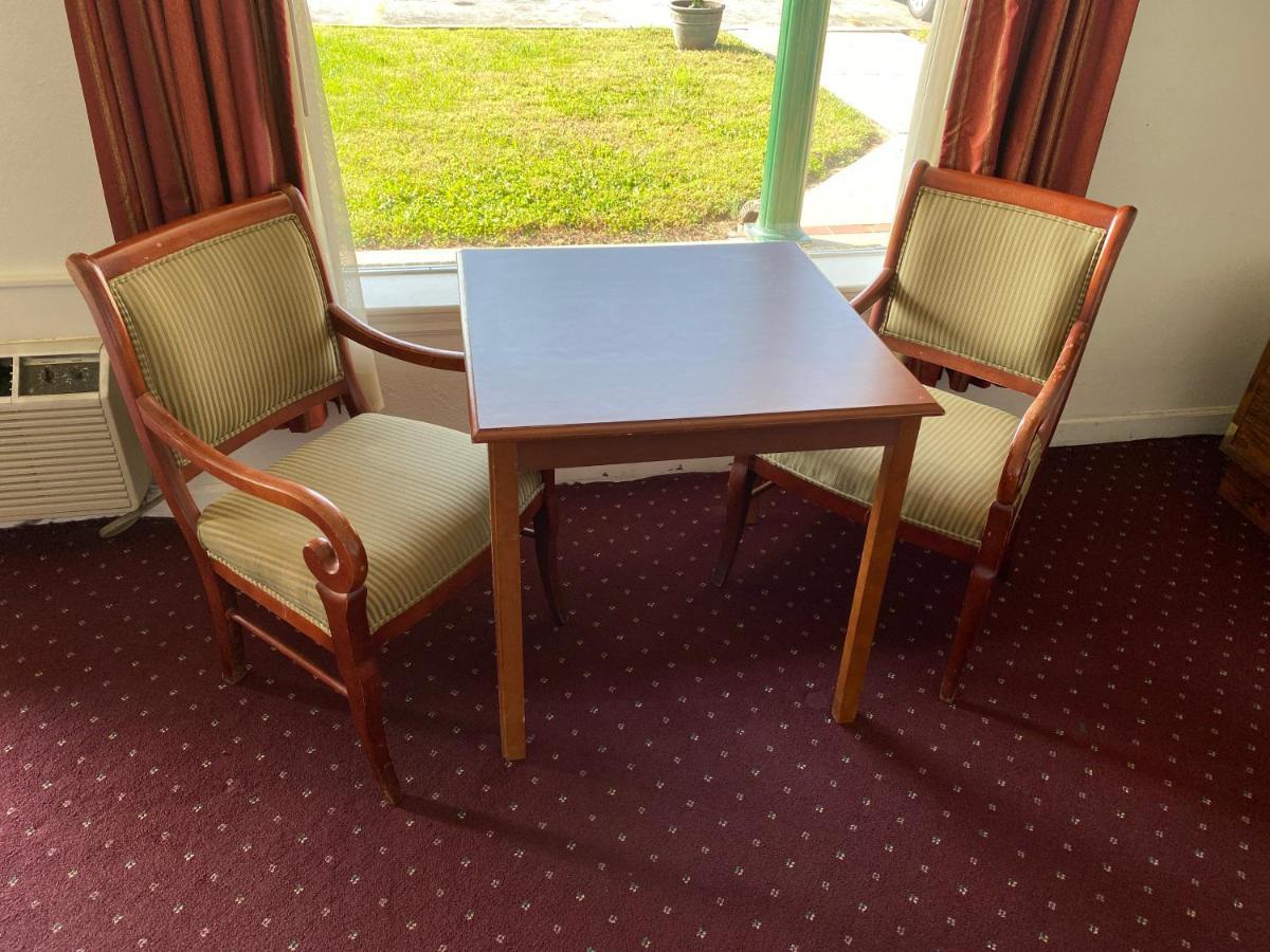Royal Inn Albany エクステリア 写真