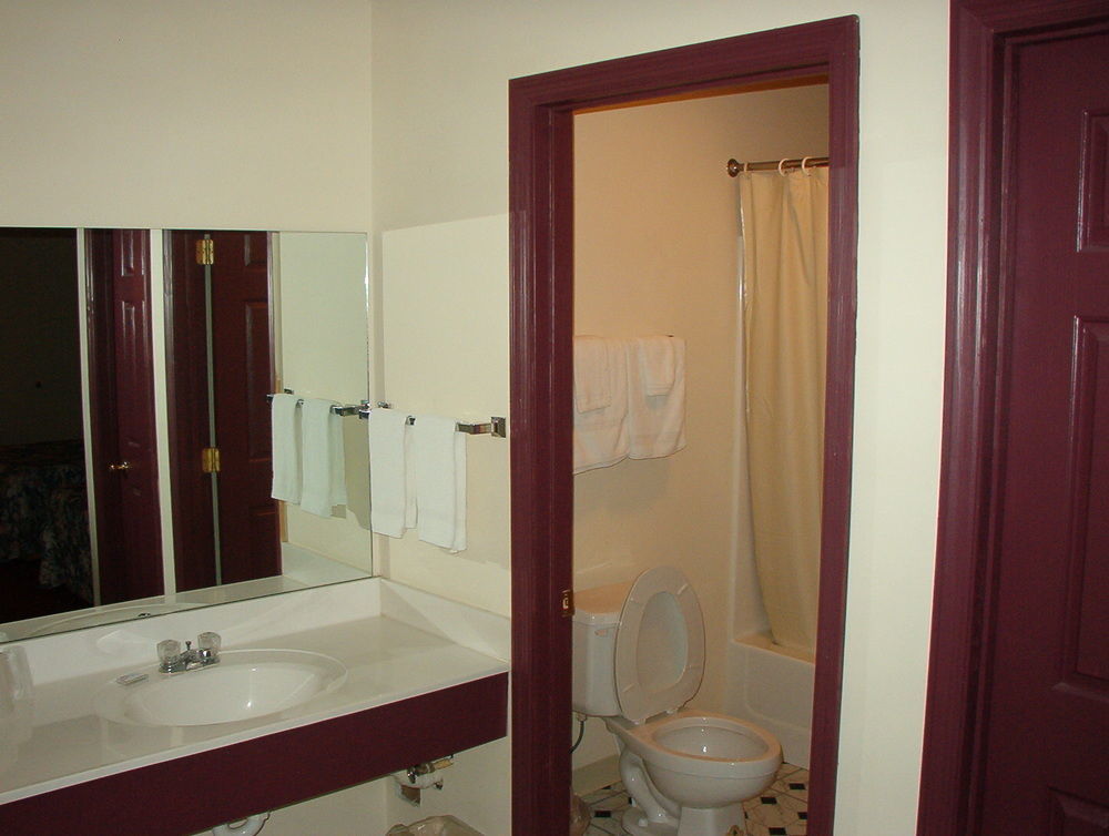 Royal Inn Albany エクステリア 写真